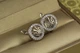 Сережки Xuping Jewelry герб Слава Україні 1.3 см сріблясті - зображення 1