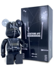 Статуетка Bearbrick x BAPE x Neighborhood 400% 28 см Акула Medicom Toy в костюмі. - зображення 7