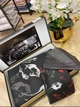 Семейный комплект TAC Tallin Black Сатин-Delux 2 x 160х220 см наволочки 4 x 50х70 см - изображение 3