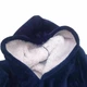 Плед Толстовка с Капюшоном и Рукавами Huggle Hoodie 3-в-1 (Синий) Плед с Рукавами Двухсторонний Теплый Худый Халат Домашний 80*100 см one size - изображение 4