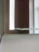 Прямокутне дзеркало з підсвіткою та поличкою 90*70см - изображение 2