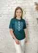 Футболка вишиванка зелена вишита блакитно білим хрестиком 2XL 01400 -2XL - изображение 1