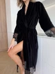 Жіночий велюровий халат із французьким мереживом In Love COSY 46 Чорний (cosy2151449s2) - изображение 4
