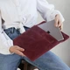 Кожаный чехол для ноутбука INCARNE Klouz для MacBook Pro 16" 2019-2025 Бордовый - изображение 3