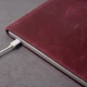 Кожаный чехол для MacBook Air 13" 2018-2025 INCARNE Free Port Plus Бордовый - изображение 5