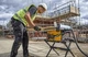 Пила настільна-циркулярна мережева DeWalt + стіл DWE7485RS - зображення 2