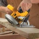 Пила дисковая сетевая DeWalt DWE575K - изображение 3