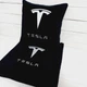 Плед та подушка автомобільні з вишивкою логотипа Tesla Чорний + Чохол для зберігання (0743) - изображение 5