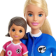 Zestaw zabawek Mattel Barbie GLM47 Trenerka piłki nożnej 2 figurki + akcesoria sportowe (0887961845396) - obraz 3