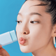 Увлажняющий солнцезащитный стик для лица с матовым эффектом Tocobo Cotton Soft Sun Stick SPF50 + PA++++ - изображение 3