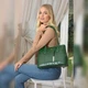 Зелёная женская кожаная сумка формата А4 Ashwood C54 Green - изображение 7