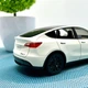 Машина Автосвит Tesla Model Y инерционная открываются двери капот багажник 17см Белая (AP-2001) - изображение 4