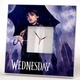 Часы "Уэнздей. Wednesday. Семейка Аддамс" сувенир фанатам сериала Netflix, стильное украшение спальни, кафе, бара - изображение 1