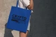 Сумка шопер жіноча однотонна з надписом "CRYPTO Millionaire" 38х42 см синього кольору - зображення 2
