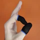 Игровые напальчники черные Wasp Feeler (аналог Flydigi от Xiaomi) с синим манжетом для игры на телефоне - изображение 3