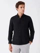 Чоловіча сорочка LC Waikiki класична з кишенею та гудзиком на комірі S Чорна (LCWShirt -8605) - зображення 1