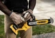 Аккумуляторная мини-пила DeWalt с АКБ и ЗУ DCMPS520P1 - изображение 5