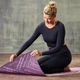 Килимок для йоги GAIAM PREMIUM Yoga Mat 6мм 170х60см - Inner Peace - зображення 8