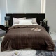 Двухслойный плед Королевский Шарпей на овчине L&M Home Textiles Шоколадный евро 200х230 - изображение 1
