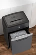 Уничтожитель документов шредер HP Pro Shredder 16MC A4 80g х16 листов 2x15 30л Black (2816) - изображение 9