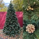Искусственная новогодняя елка с золотыми шишками и жемчугом Кармен 1.50м из ПВХ пленки диаметром 100см 10 рядов складная елка с белыми кончиками и подставкой Темно-зеленый - изображение 1