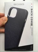 Противоударный кожаный чехол Decoded Leather Case with MagSafe для Iphone 13 (6.1") Matt Navy Blue - изображение 2
