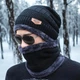 Мужская зимняя теплая меховая шапка и снуд (хомут) удобный акриловый комплект 56-60 см Черного цвета - изображение 2