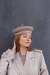 Берет женский из кашемира D.Hats кофейного цвета - изображение 5