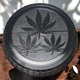 Гриндер для измельчения табака Grinder Hemp Leaf Graphite - изображение 2