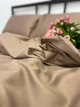 Комплект постельного белья Сатин Luxe двуспальный 175х210 простыня на резинке 160х200х20 наволочки 50х70 мокко - изображение 9