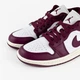 Кроссовки женские Jordan Air 1 Low 44 Комбинированный DC0774-161 - изображение 4