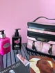4 в 1 набор косметичек Victoria’s Secret Train set Siganture stripe Рожевий - зображення 4