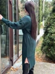 Теплое платье с поясом изумрудного цвета 30083 One Size - изображение 4