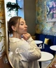 Жіночі сережки підвіски з ланцюжками декор перлини колір золотистий - изображение 7