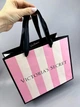 Пакет бумажный Victoria Secret (24×21×10 см) - изображение 2