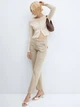 Джинсы Regular Fit женские Mango Newcargo 57055800-07 36 Песочные (8445922911300) - изображение 4