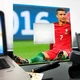 Декоративне дзеркало «Кріштіану Роналду. Ronaldo. Футбол» сувенір для футболістів і фанатів прикраса спальні, спортклубу, бару - зображення 3