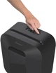 Шредер Fellowes LX25 4 листов 4x37 мм 11.5 л Black (f.U4170501) - изображение 3