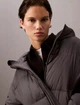 Куртка жіноча Calvin Klein Women's Short Hooded Puffer Jacket XS Сірий (14904090) - изображение 6