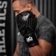 Перчатки боксерские Phantom Athletic Germany Eagle, Black - 12 унций - изображение 4