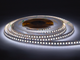 Світлодіодна стрічка 1 м AVT SMD2835 168 LED 12В 12Вт IP20 6000-6500К холодний білий - зображення 2