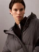 Куртка зимняя короткая женская Calvin Klein (887260563672) L серая - изображение 5