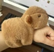 Мягкая игрушка Капибара с рюкзаком на руку цепляющейся лапами 18 см Браслет Коричневый - изображение 5