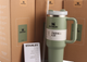 Термос термокружка Stanley Quencher H2.0 Tumbler из нержавеющей стали 1,18 л KT6007815 Bay Leaves - изображение 5