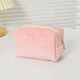 Косметичка в клітинку ANbeauty Пухнаста 17х8х10 см Pink (AN0103007) - зображення 1