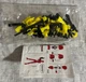 Робот конструктор Dummy 13 подвижная фигурка с оружием желтый - изображение 2