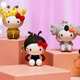 Колекційна фігурка-брелок серії "Hello Kitty" - КАРНАВАЛ ХЕЛЛОУ КІТТІ (в асорт.) - зображення 7