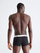 Мужские трусы боксерки Calvin Klein 04-2371 S цвет черный - изображение 4