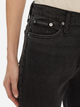 Джинси Regular Fit жіночі Calvin Klein Jeans J20J224518-1BY 27-28 Чорні (8720639946198) - зображення 4