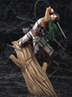 Коллекционная фигурка Леви Аккерман на бревне Атака на титанов ABC Attack on Titan 28 cm - изображение 6